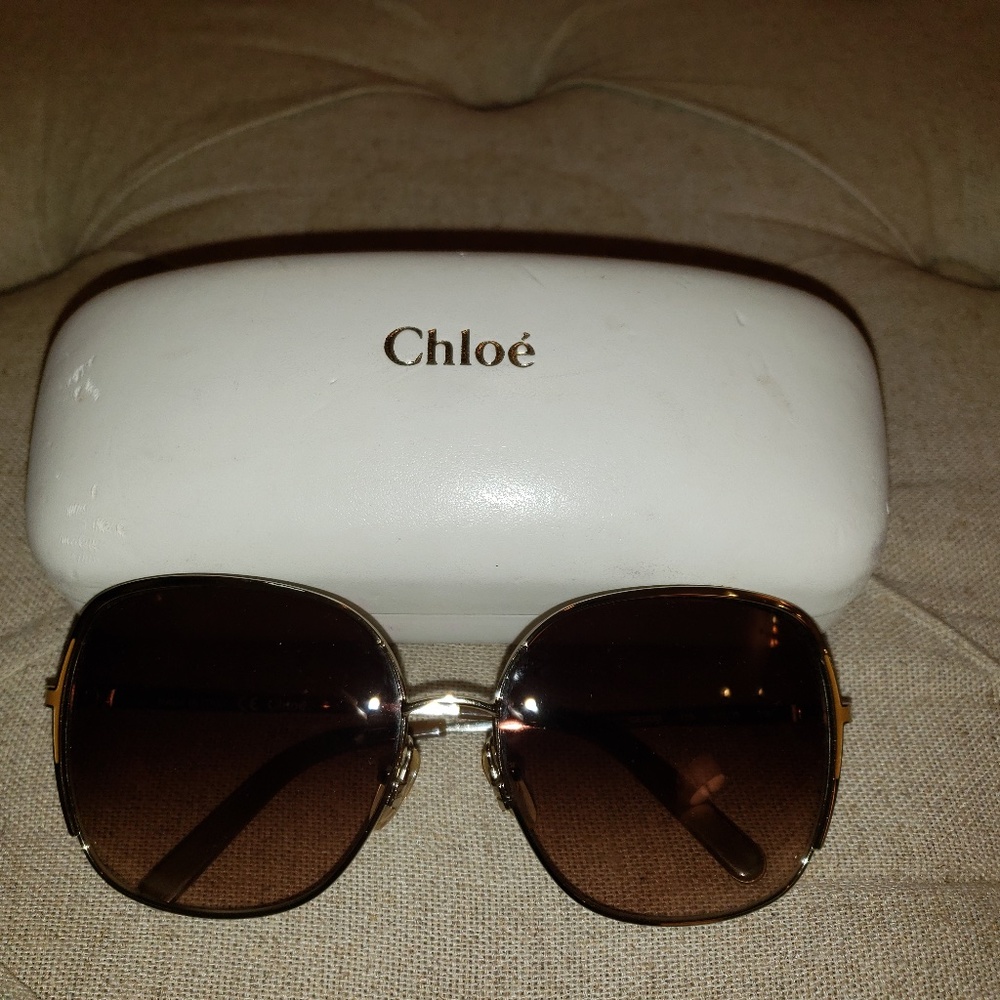 gently preowned Chloe Sunglasses.